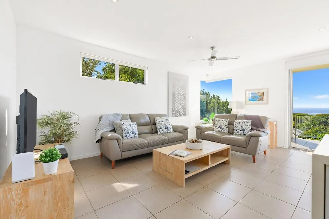 3 Alpha On Elanda Stunning Ocean View Apartment Sunshine Beach