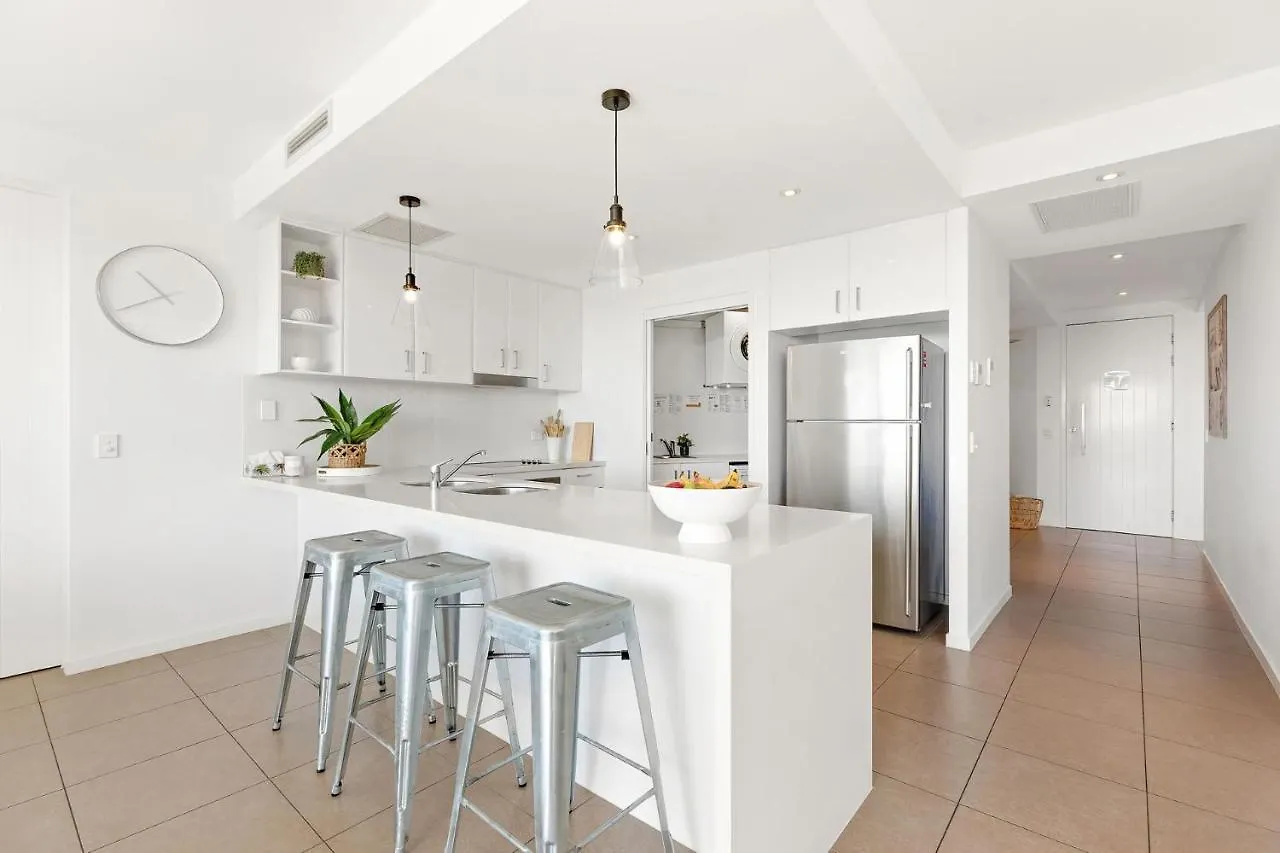 3 Alpha On Elanda Stunning Ocean View Apartment Sunshine Beach