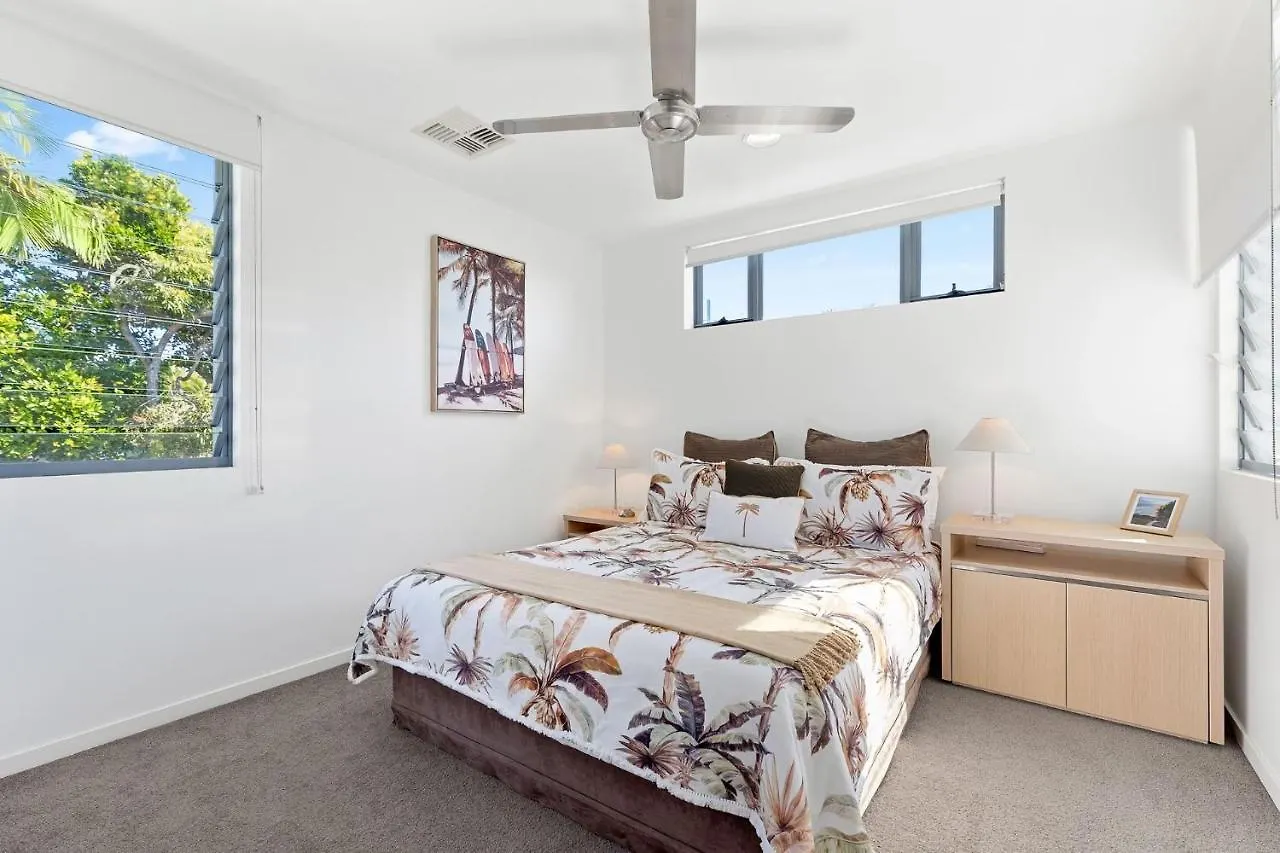 3 Alpha On Elanda Stunning Ocean View Apartment Sunshine Beach