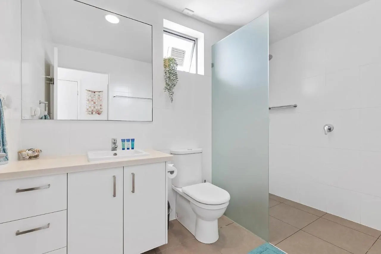 3 Alpha On Elanda Stunning Ocean View Apartment Sunshine Beach